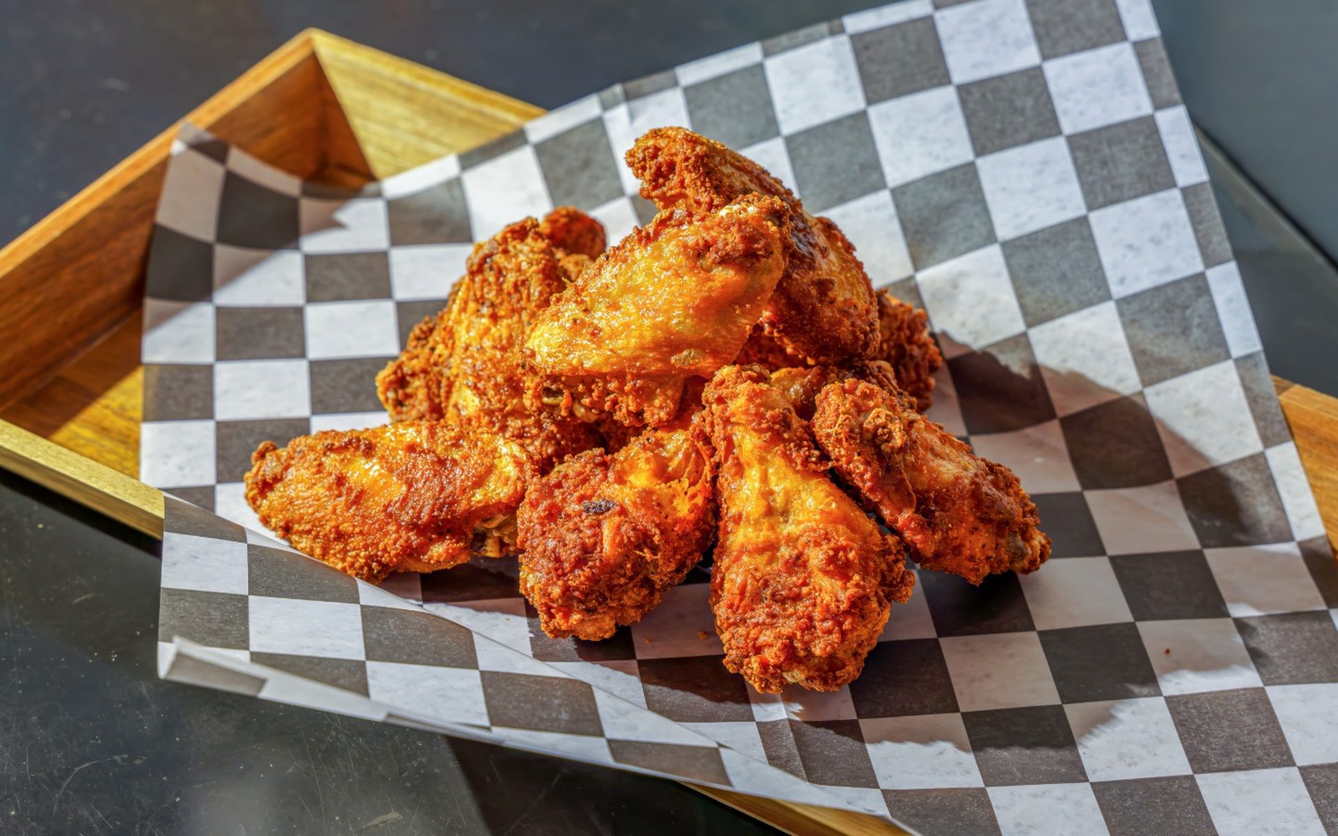 Best Burgers in Downtown Tucson, AZ | Lindy's on 4th | Burgers near me